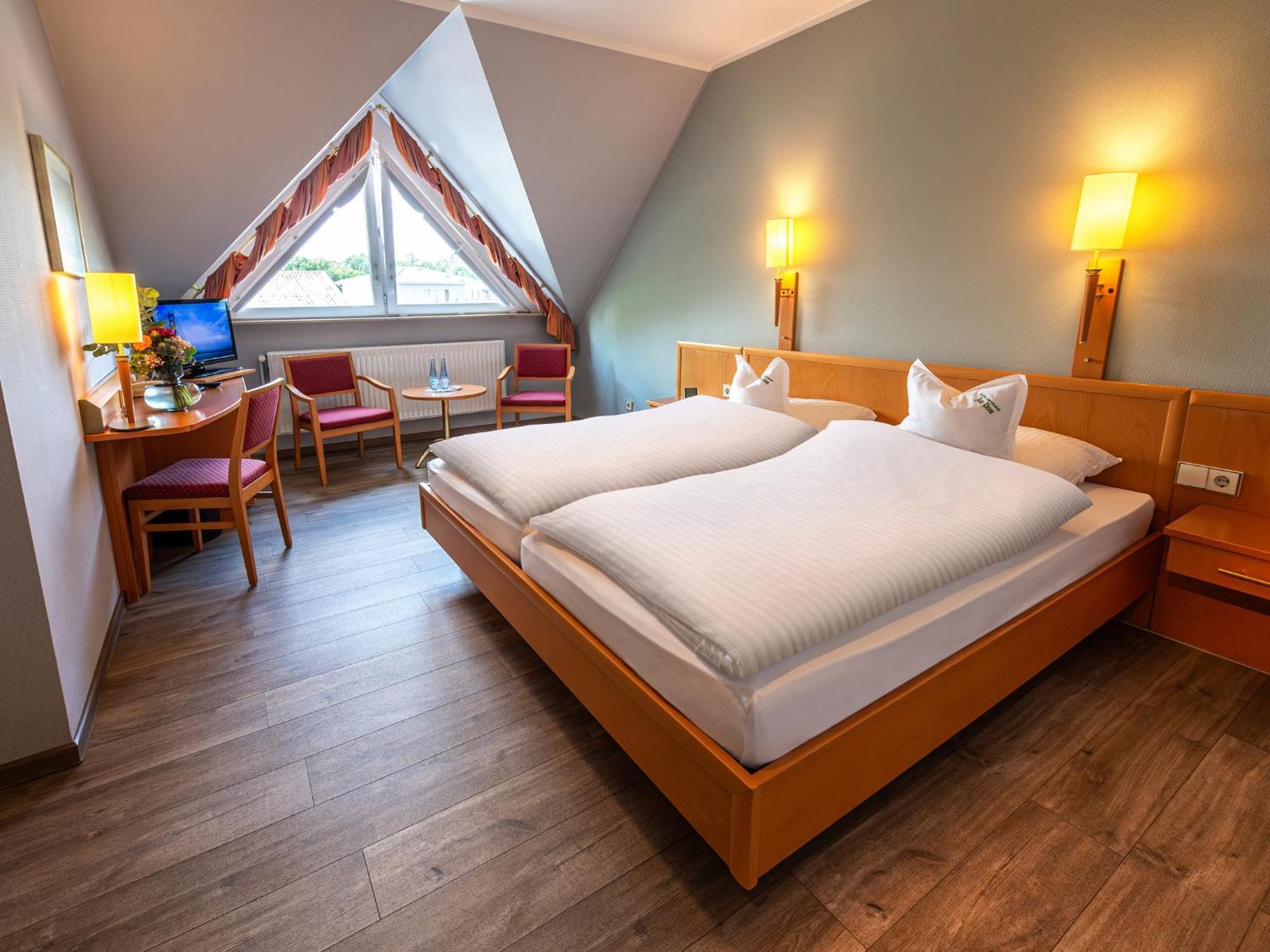 Hotel Restaurant "Zur Post" Holdorf Екстериор снимка